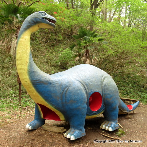 水戸市森林公園のプラテオサウルス