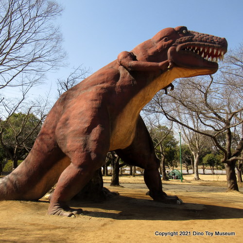 八坂公園のティラノサウルス