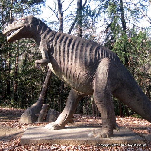 埼玉県こども動物自然公園のティラノサウルス