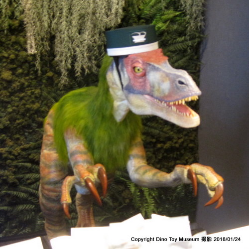 変なホテル　舞浜　東京ベイのフロント恐竜ロボット