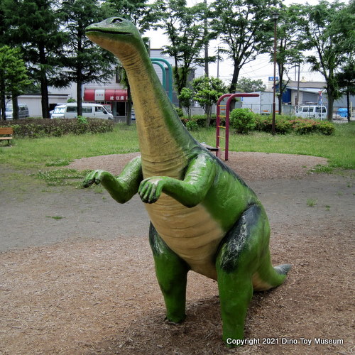 堀之内北公園のプラテオサウルス