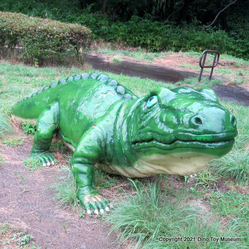 茶臼山恐竜公園のセイムリア