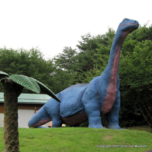 茶臼山恐竜公園のケティオサウルス