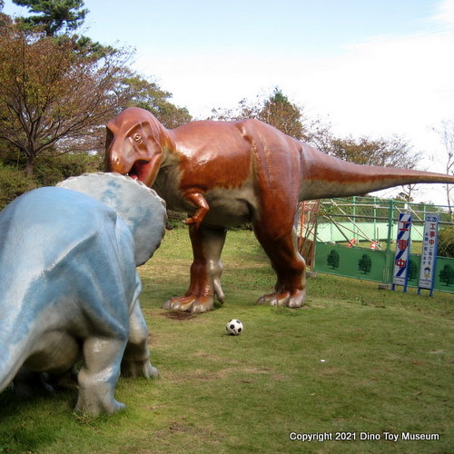 小室山公園　恐竜広場のティラノサウルス