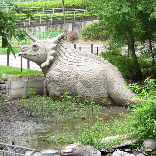 東山動植物園のトリケラトプス