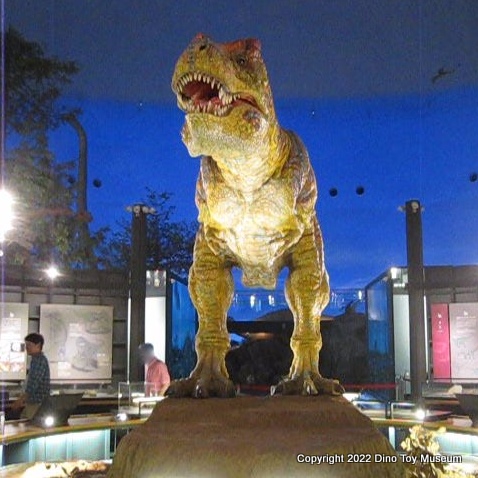 福井県立恐竜博物館の動刻恐竜ティラノサウルス
