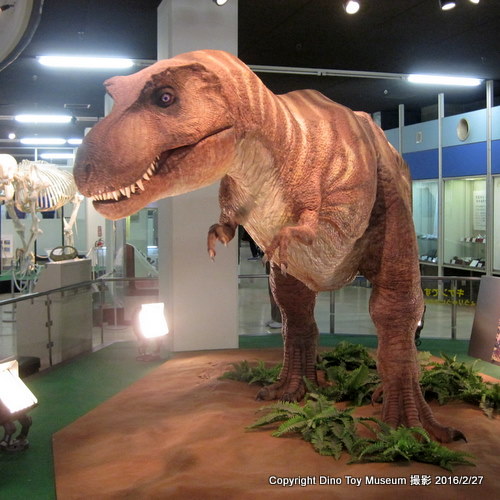 京都市青少年科学センターの動くティラノサウルス