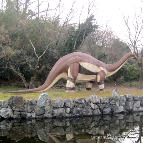 カブトガニ博物館のアパトサウルス