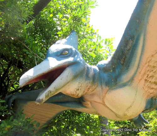 蜂ヶ峯総合公園・恐竜の森のプテラノドン