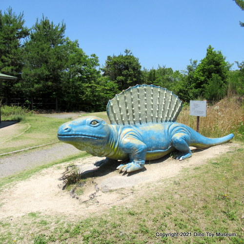 蜂ヶ峯総合公園・恐竜の森のエダフォサウルス
