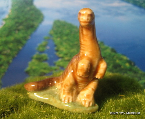 �J�}���T�E���X