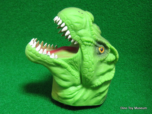 �e�B���m�T�E���X